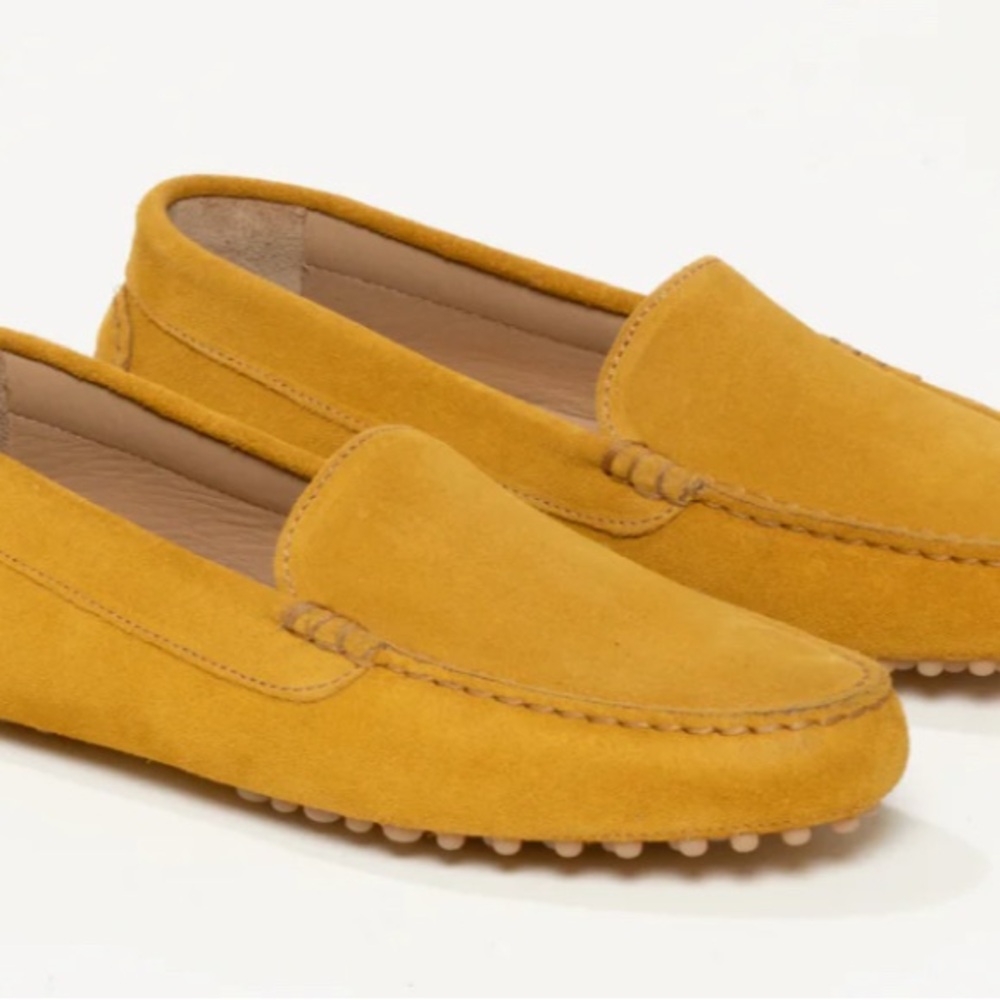 M.Gemi “Felipe” Women’s Yellow Suede Driving Moccasin Size 37